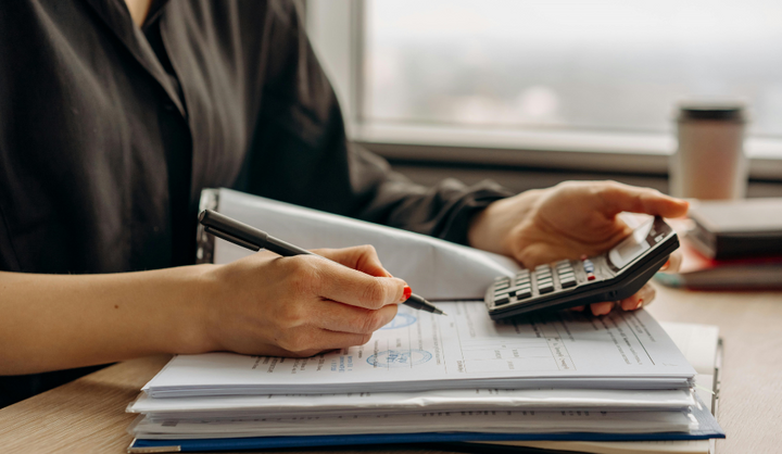 Would You Pay Your Accounting Manager £3,350 Per Week?